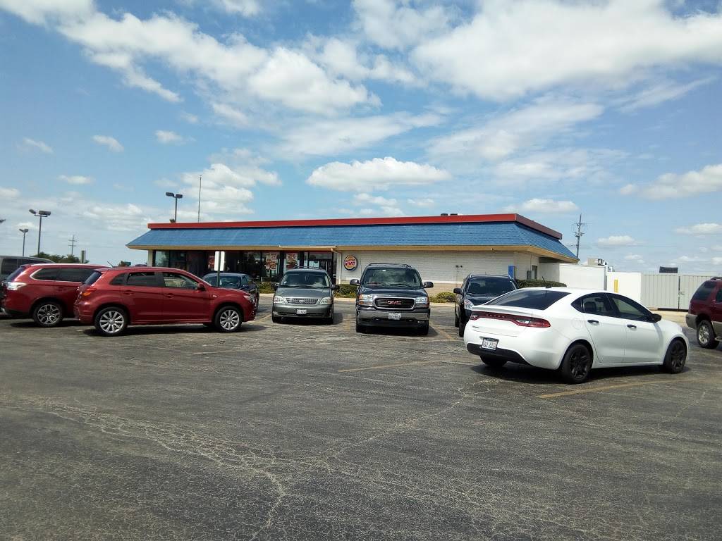 Burger King | restaurant | 6200 Lakeside Rd, Plano, IL 60545, USA | 6305520529 OR +1 630-552-0529