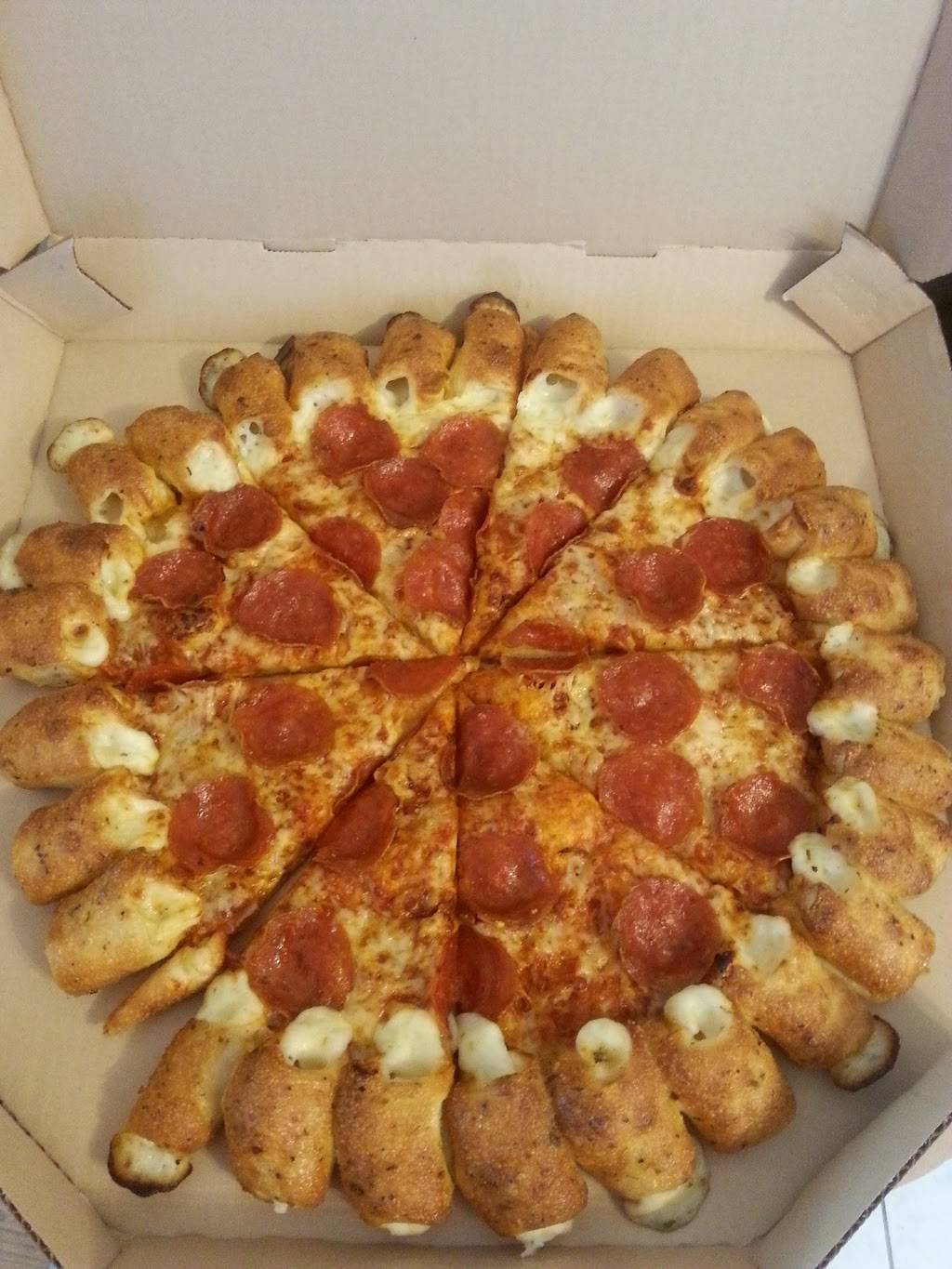 Pizza Hut | restaurant | 6409 Old Alexandria Ferry Rd, Clinton, MD 20735, USA | 3018688883 OR +1 301-868-8883