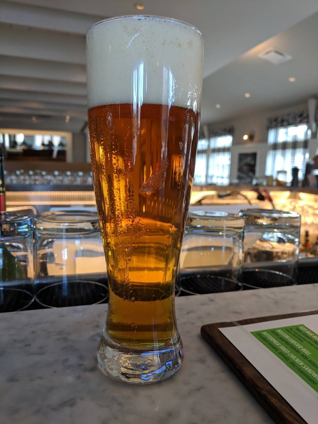 H2O | restaurant | 166 W Main St, East Islip, NY 11730, USA | 6312774800 OR +1 631-277-4800