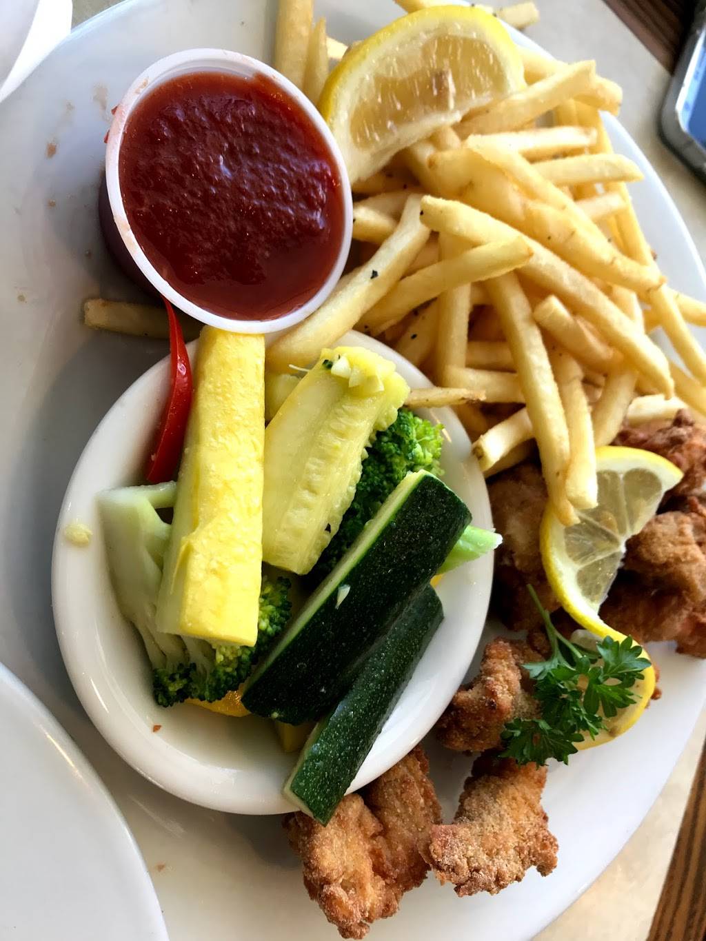 FireFish Grill | restaurant | 25 Municipal Wharf, Santa Cruz, CA 95060, USA | 8314235200 OR +1 831-423-5200