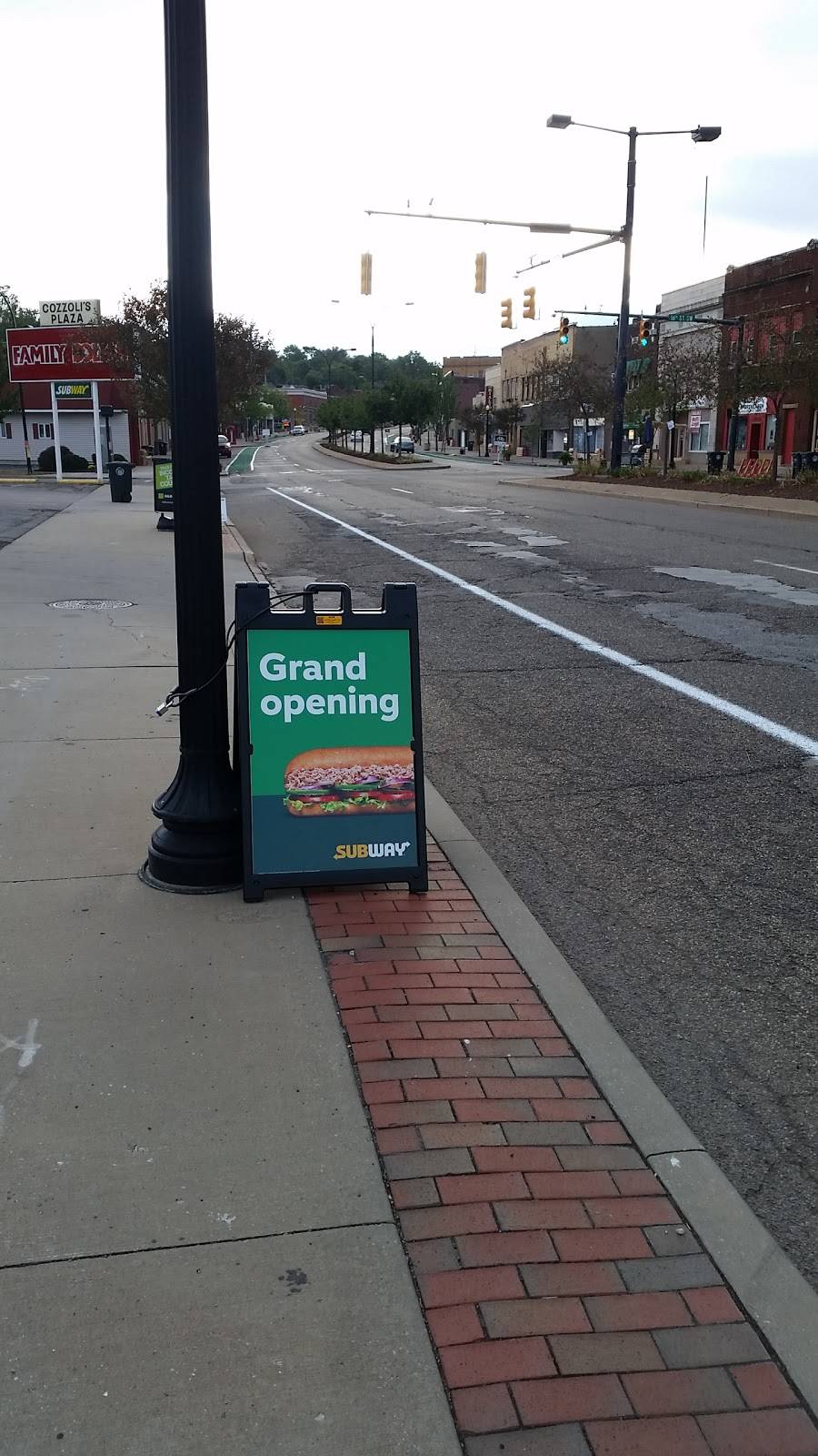 Subway | restaurant | 1033 Kenmore Blvd, Akron, OH 44314, USA | 3307532011 OR +1 330-753-2011