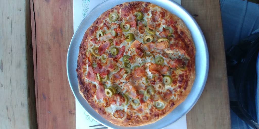 Erman Pizza | restaurant | 3628 Avenue des Églises, Charny, QC G6X 1X3, Canada | 4188324000 OR +1 418-832-4000