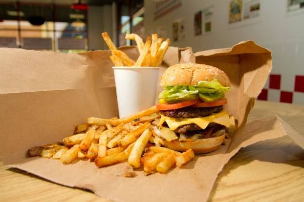 Five Guys | meal takeaway | 1290 Arsenal St, Watertown, NY 13601, USA | 3152214258 OR +1 315-221-4258