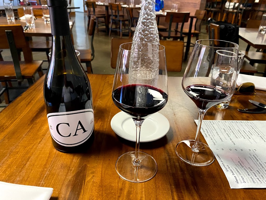 Burlys California Bistro | restaurant | 1219 N Carpenter Rd suite 5, Modesto, CA 95351, USA | 2093129400 OR +1 209-312-9400