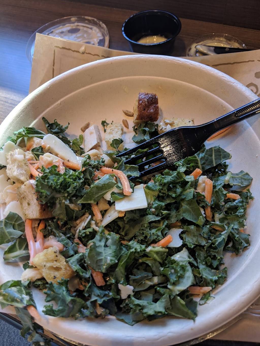 Zoup! | restaurant | 155 W Nationwide Blvd, Columbus, OH 43215, USA | 6146075600 OR +1 614-607-5600