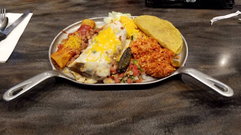 Iron Skillet Restaurant | restaurant | 3001 Grant St, Gary, IN 46408, USA | 2198841133 OR +1 219-884-1133