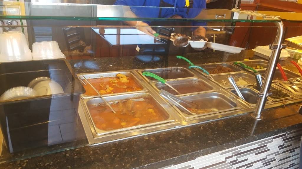 Charbroiled Chicken & Grill | restaurant | Colmar Manor, MD 20722, USA | 3012776059 OR +1 301-277-6059