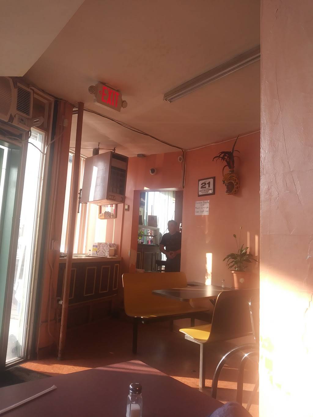 El Sabor De Mi Tierra | restaurant | 324 Huguenot St, New Rochelle, NY 10801, USA | 9146363020 OR +1 914-636-3020