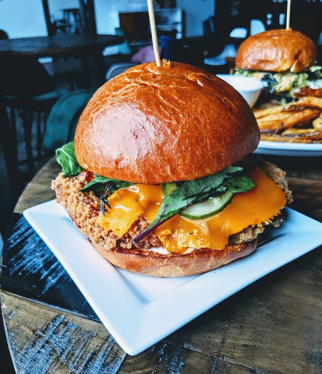 just/us eatery and events | restaurant | 275 4th St E #102, St Paul, MN 55101, USA | 6514241080 OR +1 651-424-1080