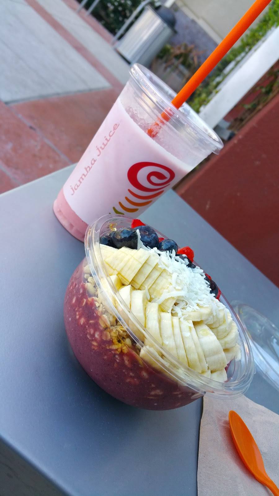 Jamba Juice | restaurant | 15555 E 14th St Ste. 198, San Leandro, CA 94578, USA | 5104811838 OR +1 510-481-1838
