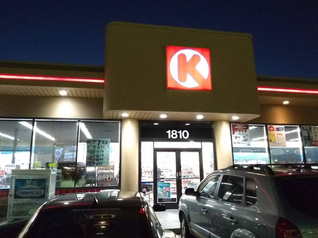 Circle K | meal takeaway | 1810 S Country Club Dr, Mesa, AZ 85210, USA | 4807336552 OR +1 480-733-6552