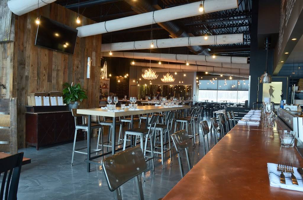 Pic Bois Bistro Taverne Mirabel | restaurant | 12300 Rue de Chaumont #200, Mirabel, QC J7J 0T8, Canada | 4509519630 OR +1 450-951-9630