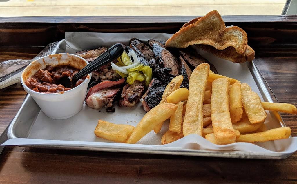 Rays BBQ Shack | restaurant | 3929 Old Spanish Trail, Houston, TX 77021, USA | 7137484227 OR +1 713-748-4227