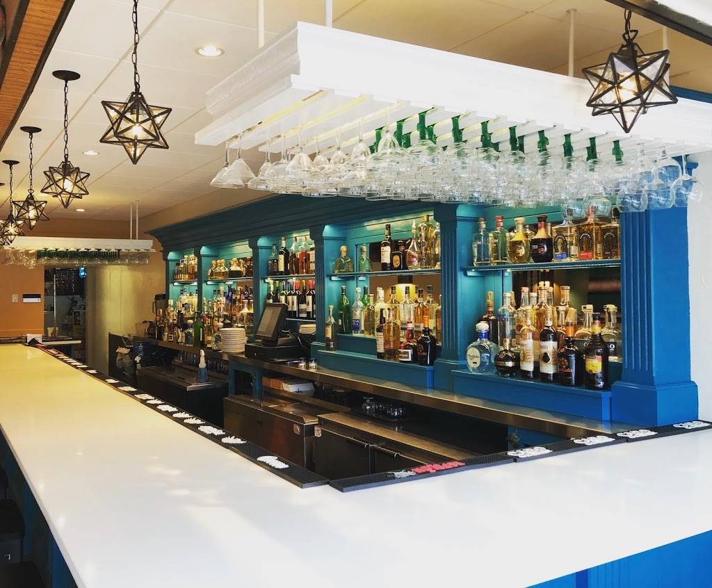 El Sarape | restaurant | 5 Commercial St, Braintree, MA 02184, USA | 7818438005 OR +1 781-843-8005