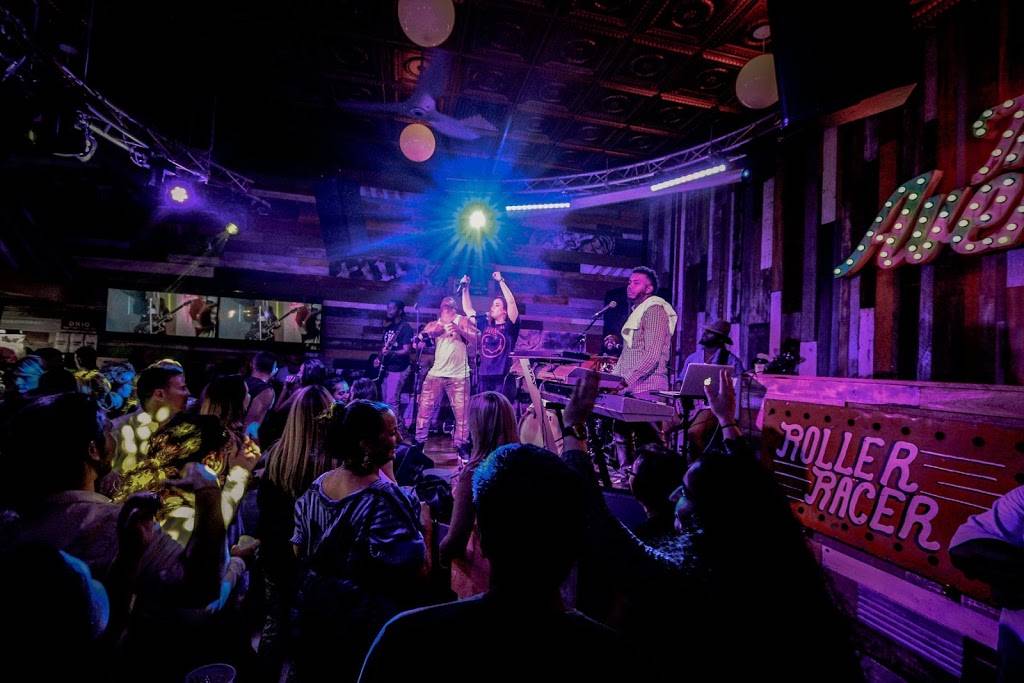 Tin Roof | restaurant | 8 E Atlantic Ave, Delray Beach, FL 33444, USA | 5612655310 OR +1 561-265-5310