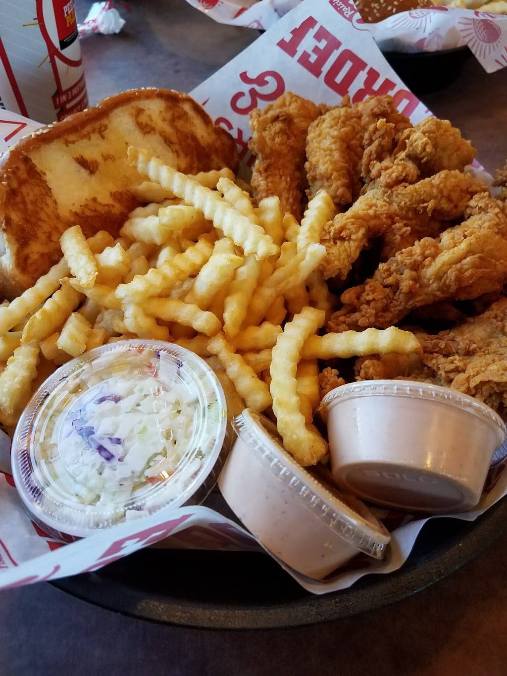 Raising Canes Chicken Fingers | meal takeaway | 2469 E Florence Blvd, Casa Grande, AZ 85194, USA | 5207886314 OR +1 520-788-6314