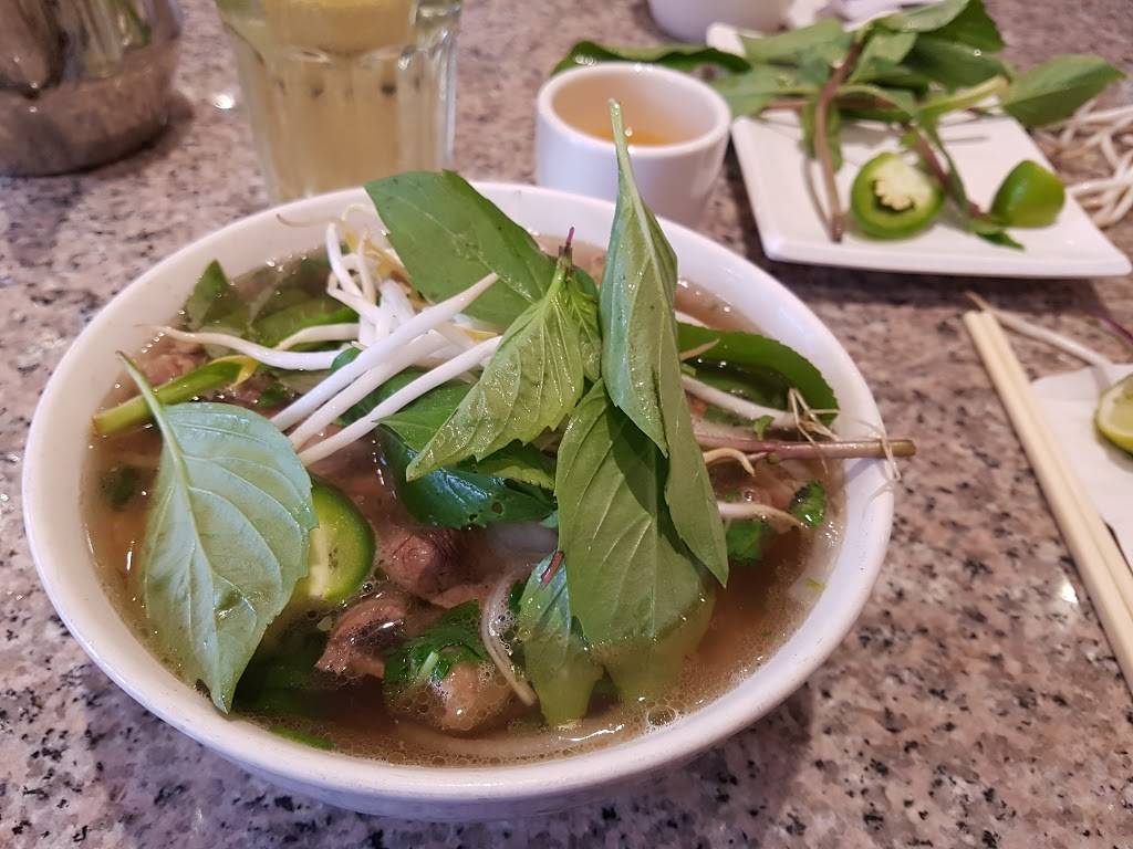 Phở Oregon Restaurant | restaurant | 2518 NE 82nd Ave, Portland, OR 97220, USA | 5032628816 OR +1 503-262-8816