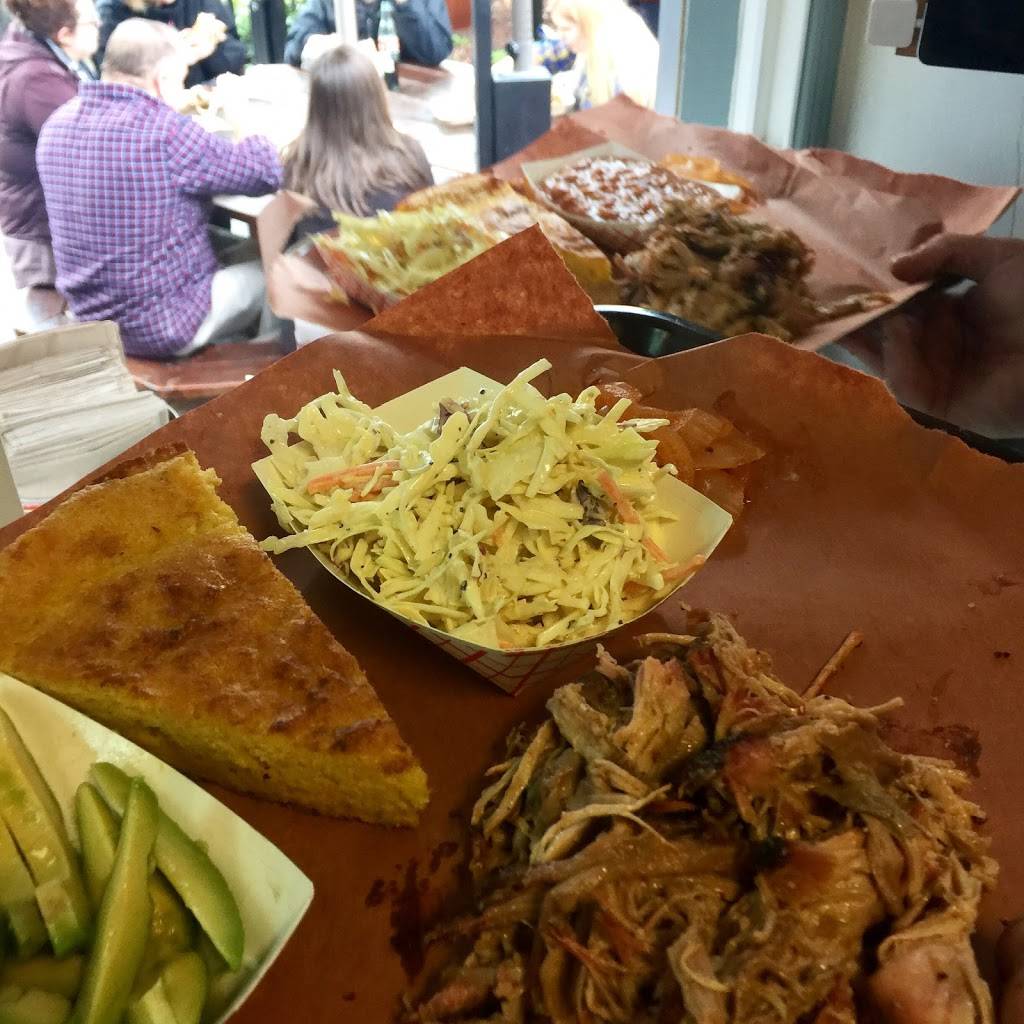 Bark City BBQ | restaurant | 5235 NE Sandy Blvd, Portland, OR 97213, USA | 9712584411 OR +1 971-258-4411