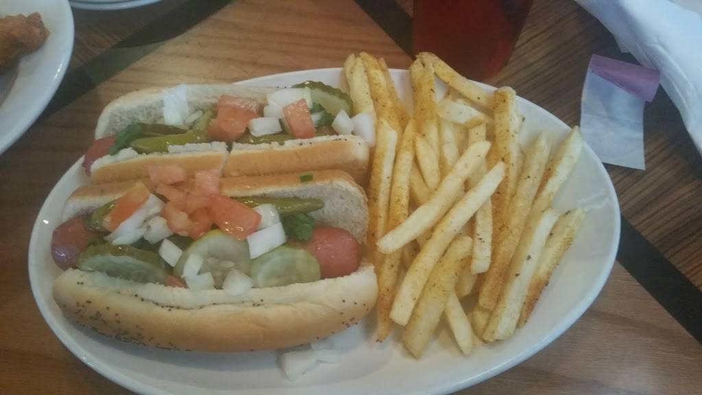 Hob Nob Sports Grill | restaurant | 7200 W Chandler Blvd, Chandler, AZ 85226, USA | 4809404745 OR +1 480-940-4745