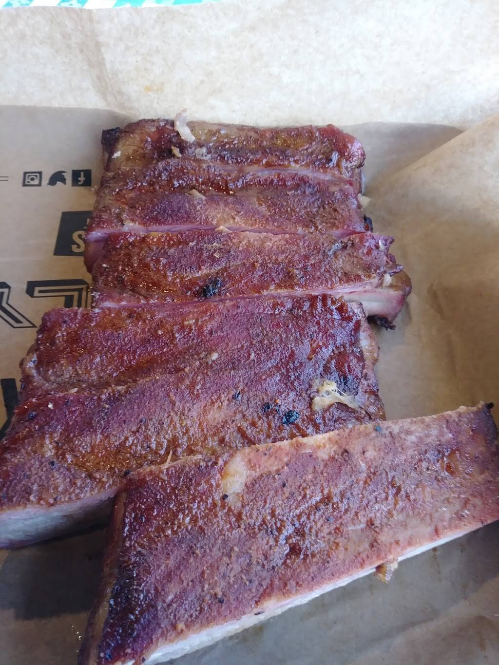 Dickeys Barbecue Pit | restaurant | 3505 Coffee Rd, Bakersfield, CA 93308, USA | 6615894227 OR +1 661-589-4227