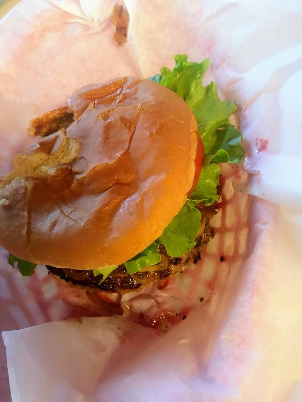 Jacks Old Fashion Hamburger House | meal takeaway | 591 S Cypress Rd, Pompano Beach, FL 33060, USA | 9549422844 OR +1 954-942-2844