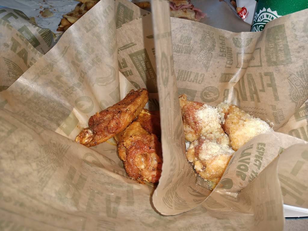Wingstop | restaurant | 3141 FM 528 Rd #334, Friendswood, TX 77546, USA | 2815548877 OR +1 281-554-8877