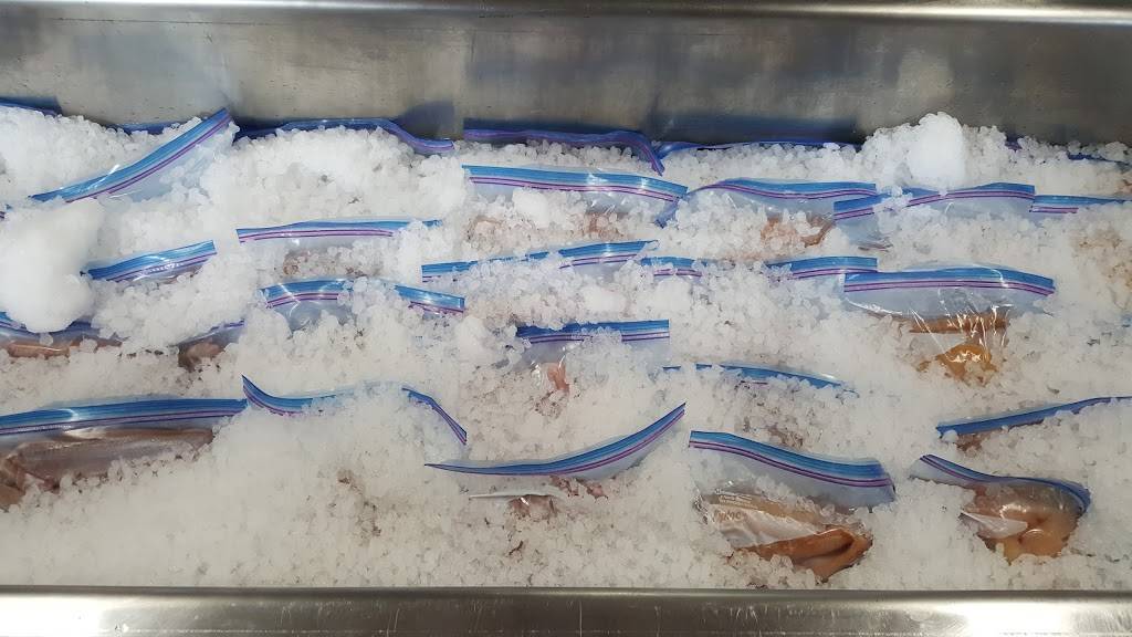 Highway 77 Fish Market | restaurant | 74551 AL-77, Lincoln, AL 35096, USA | 2057633444 OR +1 205-763-3444