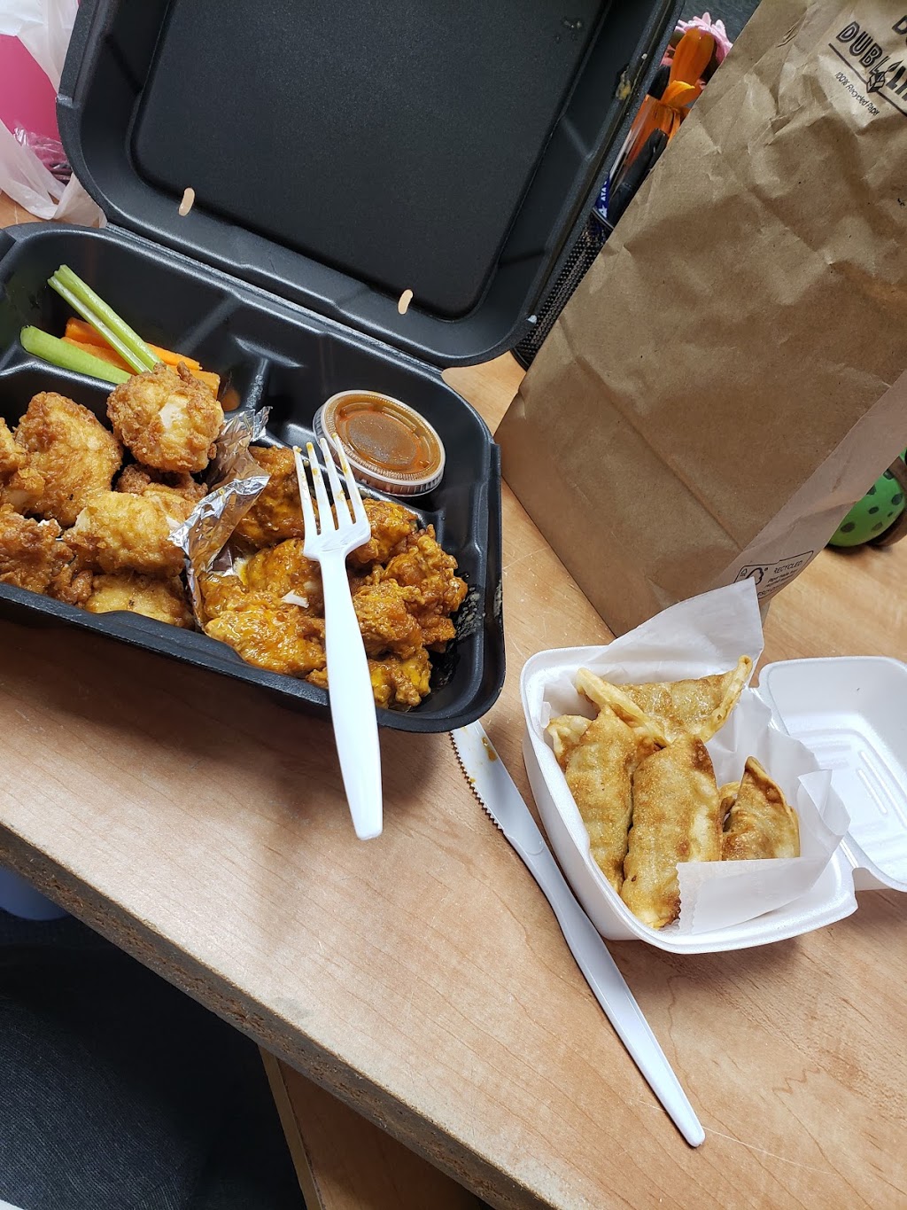 VooDoo Wing Company | restaurant | 5713 Old Shell Rd, Mobile, AL 36608, USA | 2512871920 OR +1 251-287-1920