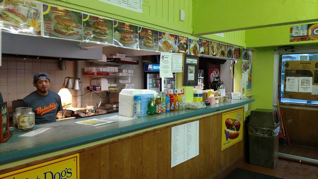 Budackis Drive In | restaurant | 4739 N Damen Ave, Chicago, IL 60625, USA | 7735611322 OR +1 773-561-1322