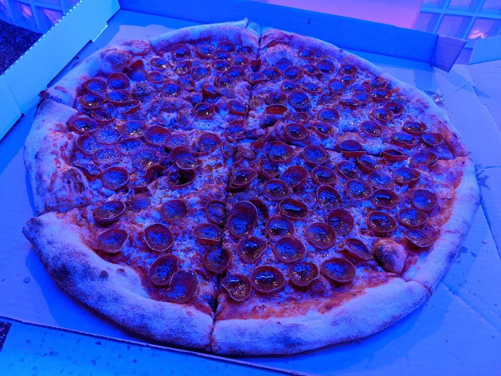 Game Over Pizza | restaurant | 7065 Sunset Blvd, Los Angeles, CA 90028, USA | 3233785076 OR +1 323-378-5076