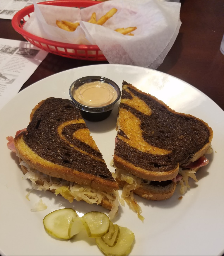 Ausable River Restaurant | restaurant | 412 Morenci Ave, Mio, MI 48647, USA | 9898263590 OR +1 989-826-3590