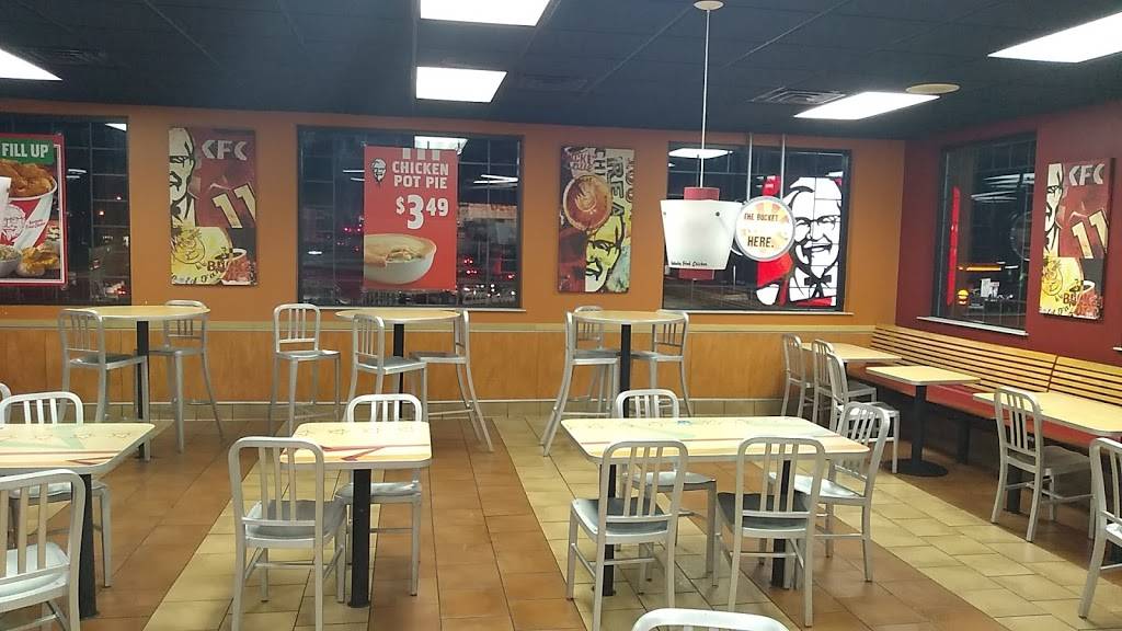 KFC | restaurant | 1307 Devils Reach Road, Woodbridge, VA 22192, USA | 7034905883 OR +1 703-490-5883