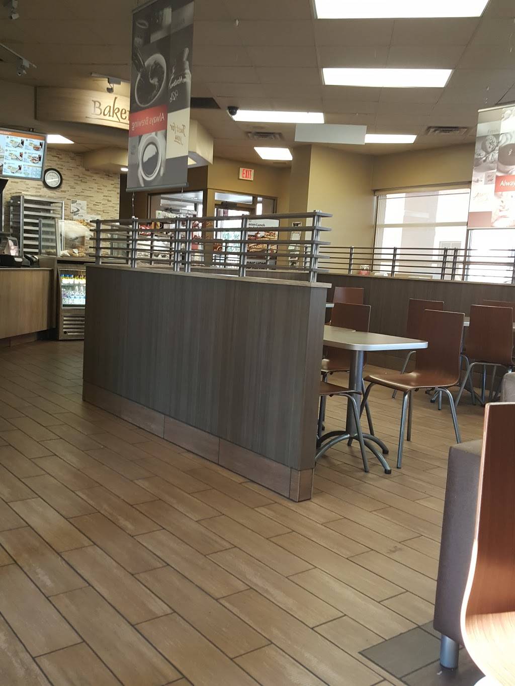 Tim Hortons | restaurant | 23780 Michigan Ave, Dearborn, MI 48124, USA | 3137248793 OR +1 313-724-8793