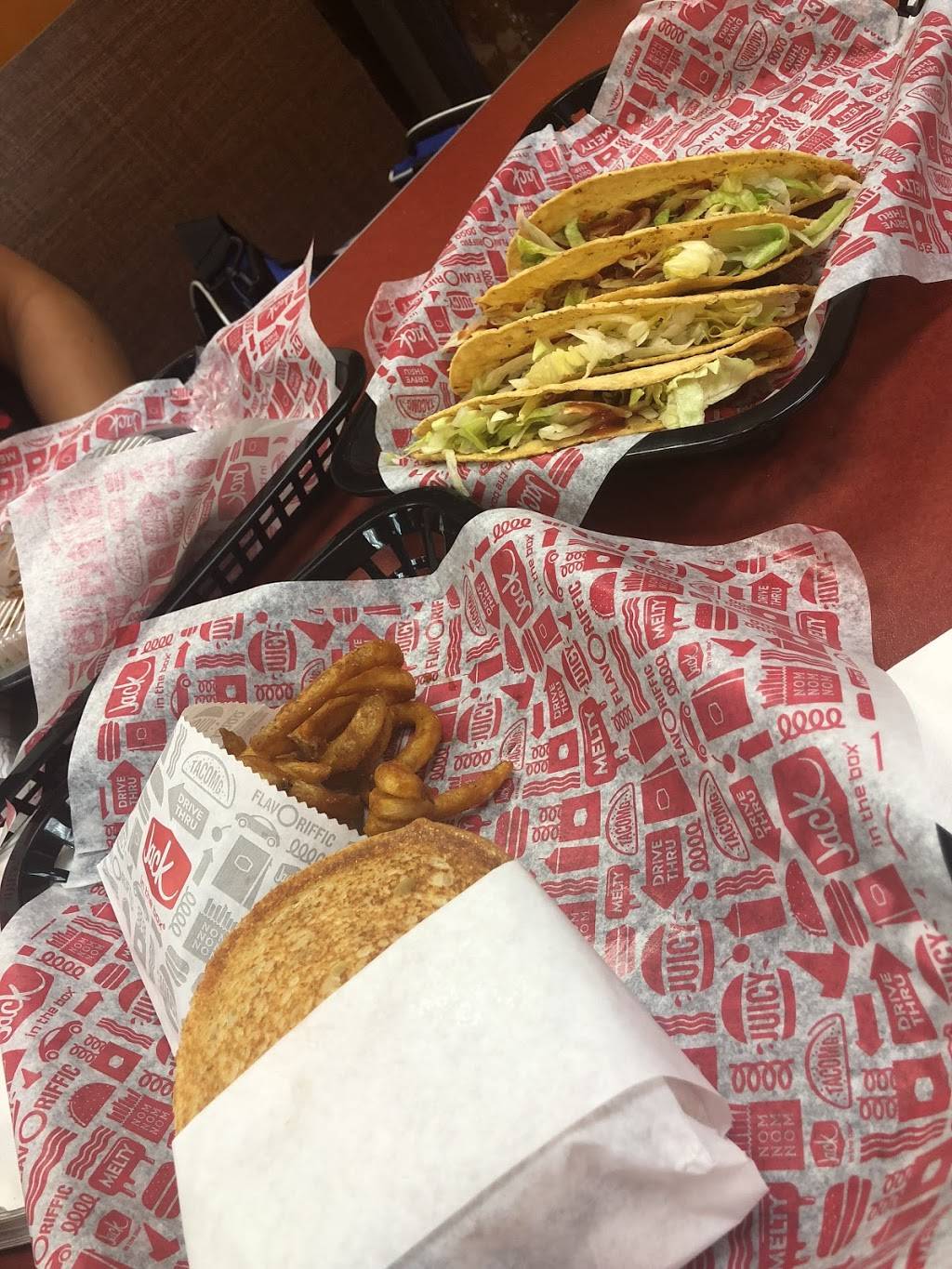 Jack in the Box | restaurant | 3098 Hwy 99 W, Corning, CA 96021, USA | 5308244390 OR +1 530-824-4390