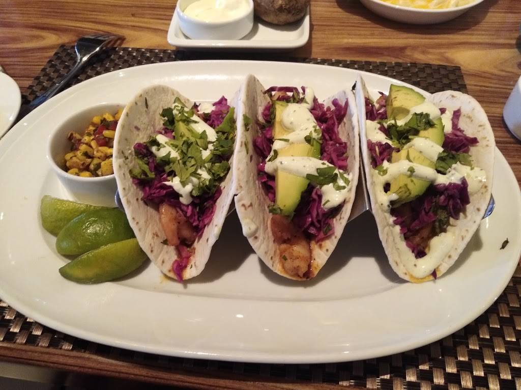 Rosewater Grill & Tavern | restaurant | 2717 Delta Downs Dr, Vinton, LA 70668, USA | 3375899063 OR +1 337-589-9063