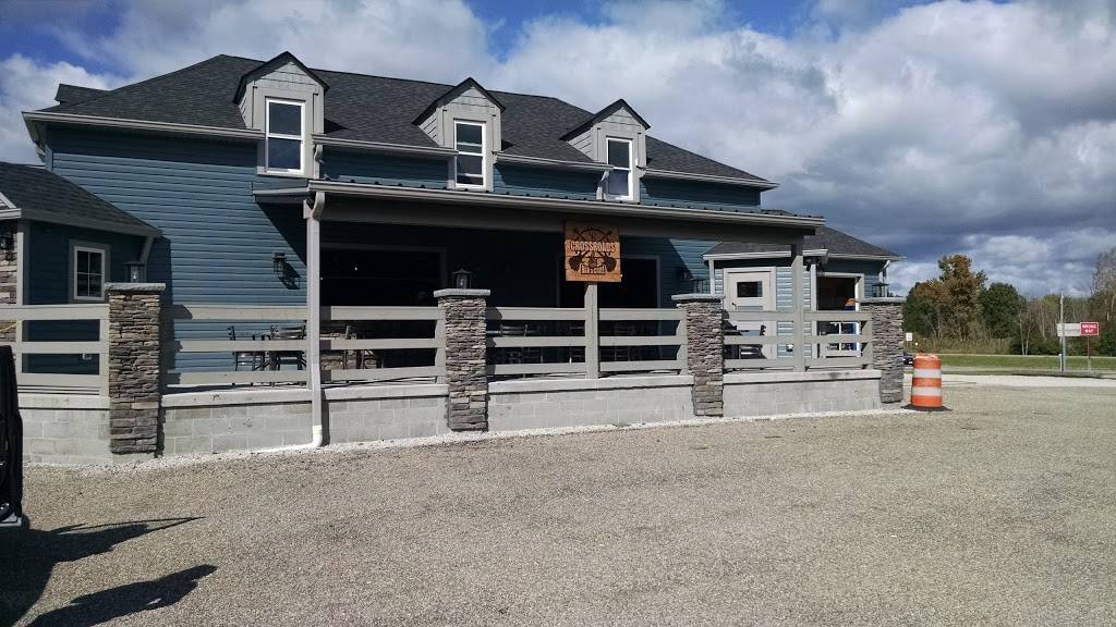 Crossroads Bar & Grill Inc | restaurant | 4887 OH-305, Southington, OH 44470, USA | 3308981897 OR +1 330-898-1897