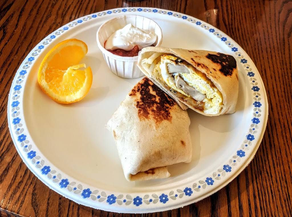 Patricia Roses | restaurant | 242 Water St N, Cambridge, ON N1R 3C1, Canada | 2262204608 OR +1 226-220-4608