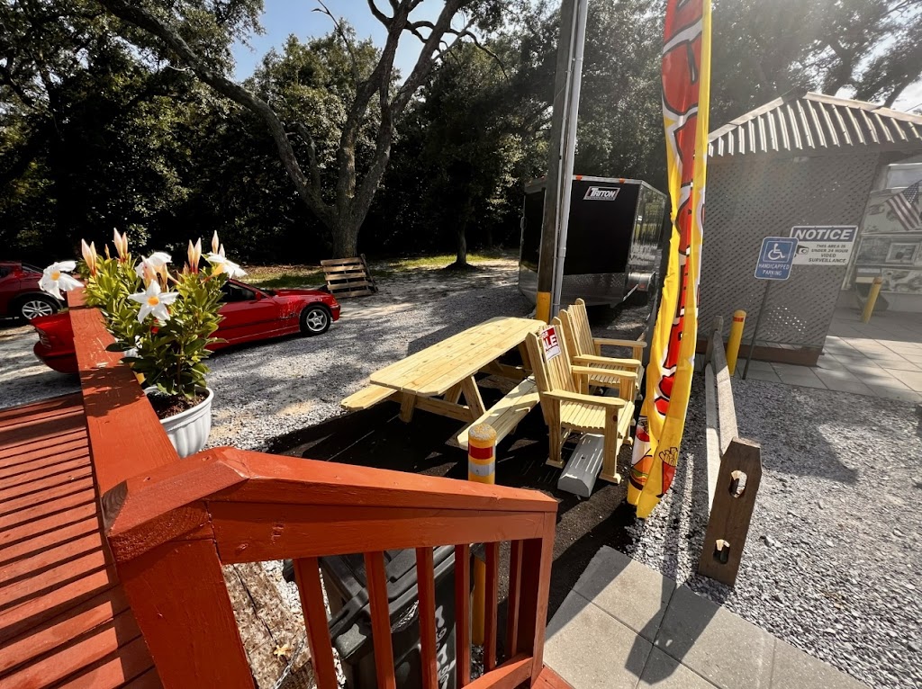 Gigis Deli | restaurant | 12534 Co Rd 99, Lillian, AL 36549, USA | 2512230378 OR +1 251-223-0378