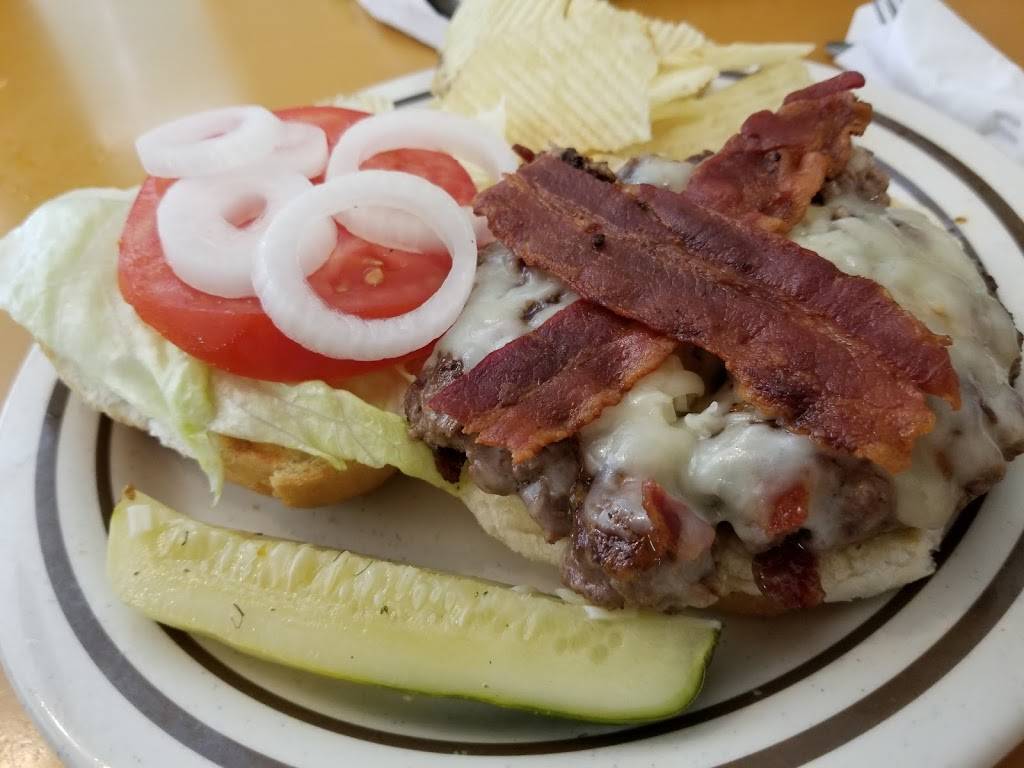 Village Diner | restaurant | Floral Ave, Johnson City, NY 13790, USA | 6072174134 OR +1 607-217-4134