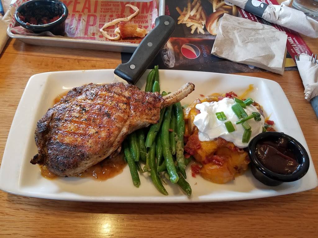 Applebees Grill + Bar | restaurant | 7625 Goddard St, Colorado Springs, CO 80920, USA | 7195352799 OR +1 719-535-2799