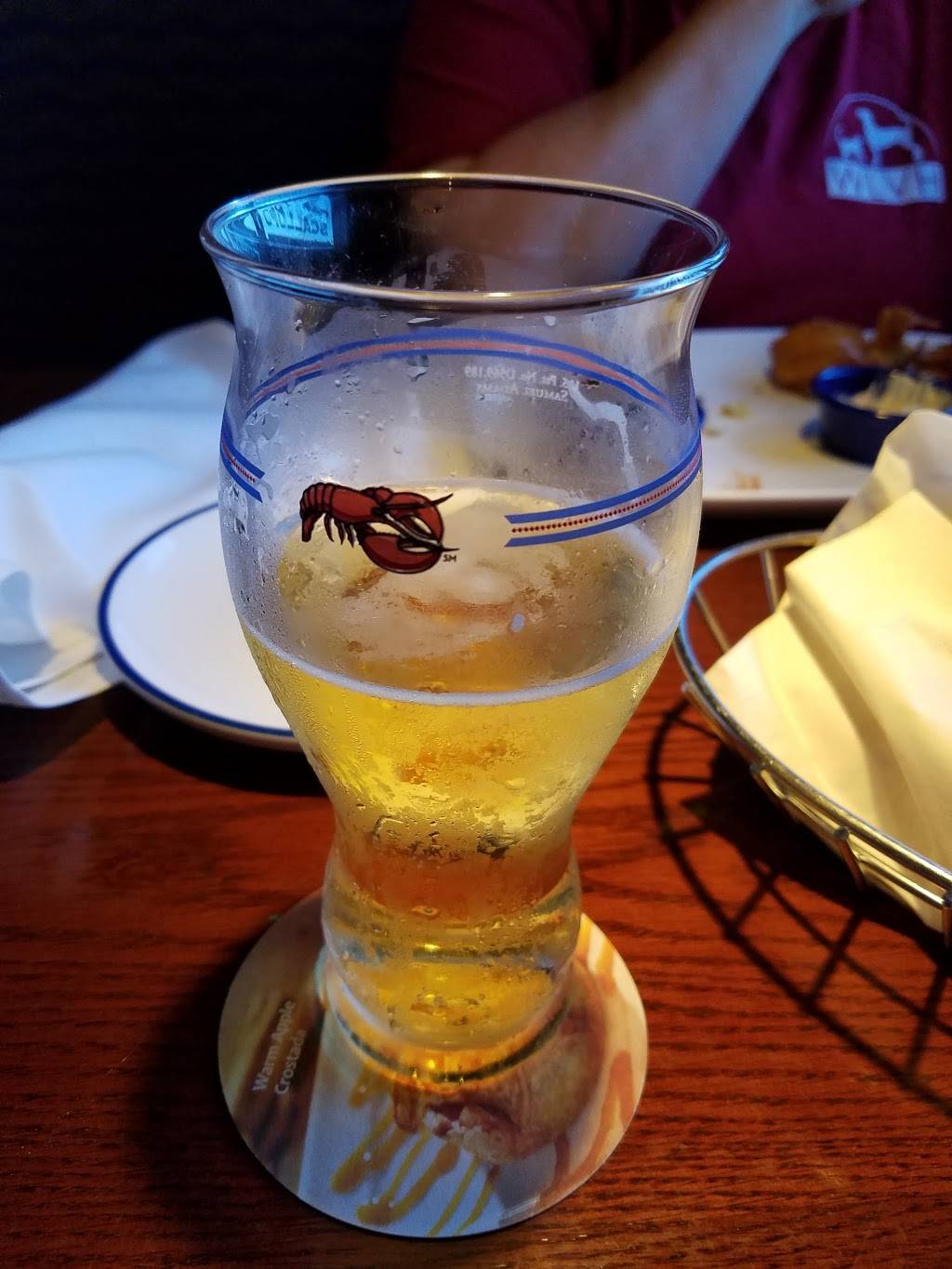 Red Lobster | restaurant | 243 Cox Creek Pkwy, Florence, AL 35630, USA | 2567643766 OR +1 256-764-3766