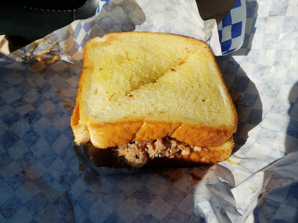 Mikes Real Pit Bar-B-Que | restaurant | 700 S Belt Line Rd, Grand Prairie, TX 75051, USA | 9722643820 OR +1 972-264-3820