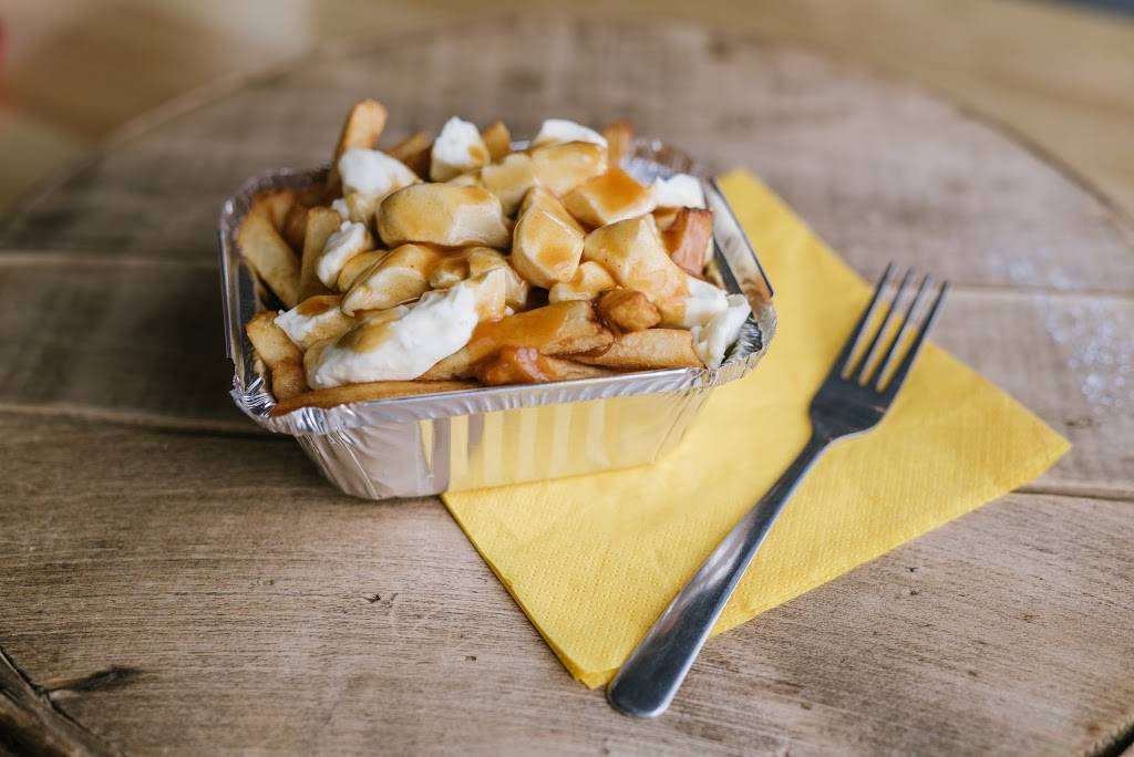 Fromagerie Victoria Grande place des Bois-Francs | cafe | 1111 Boulevard Jutras E, Victoriaville, QC G6S 1C1, Canada | 8197526821 OR +1 819-752-6821