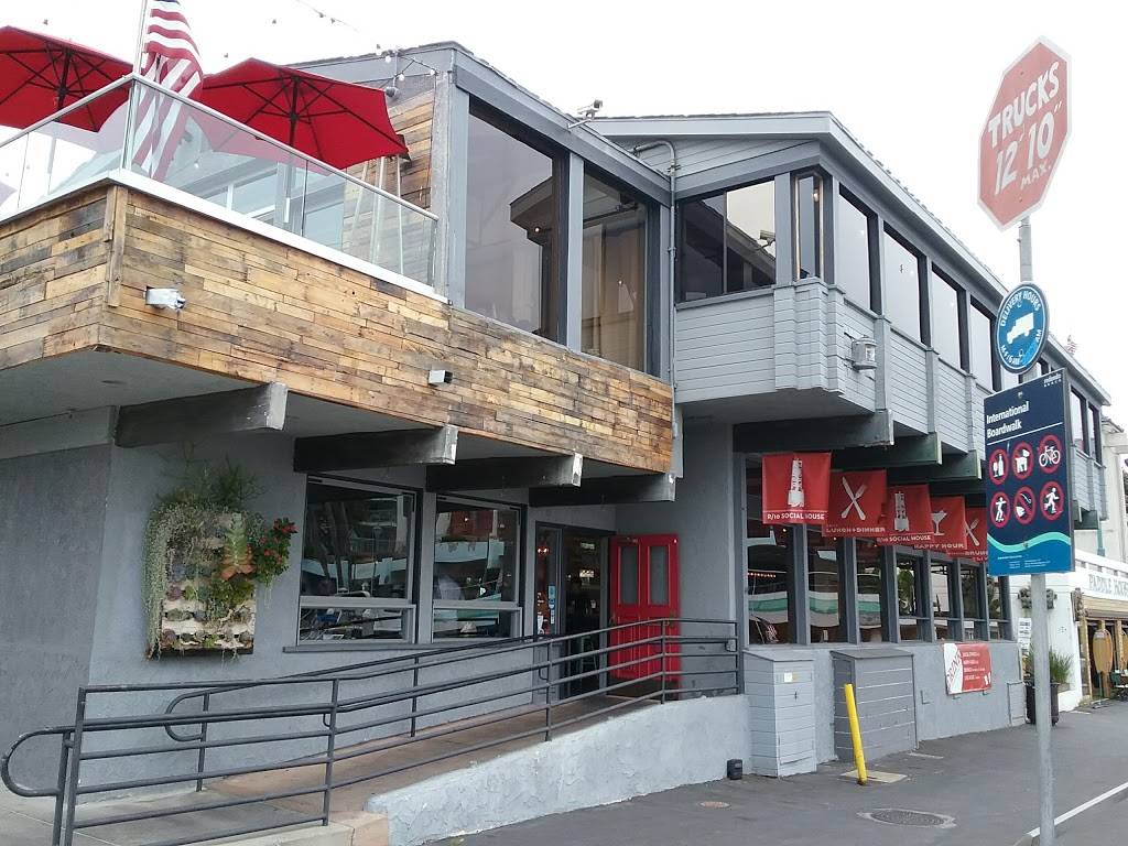 R/10 Social House | restaurant | 179 N Harbor Dr, Redondo Beach, CA 90277, USA | 3107982500 OR +1 310-798-2500