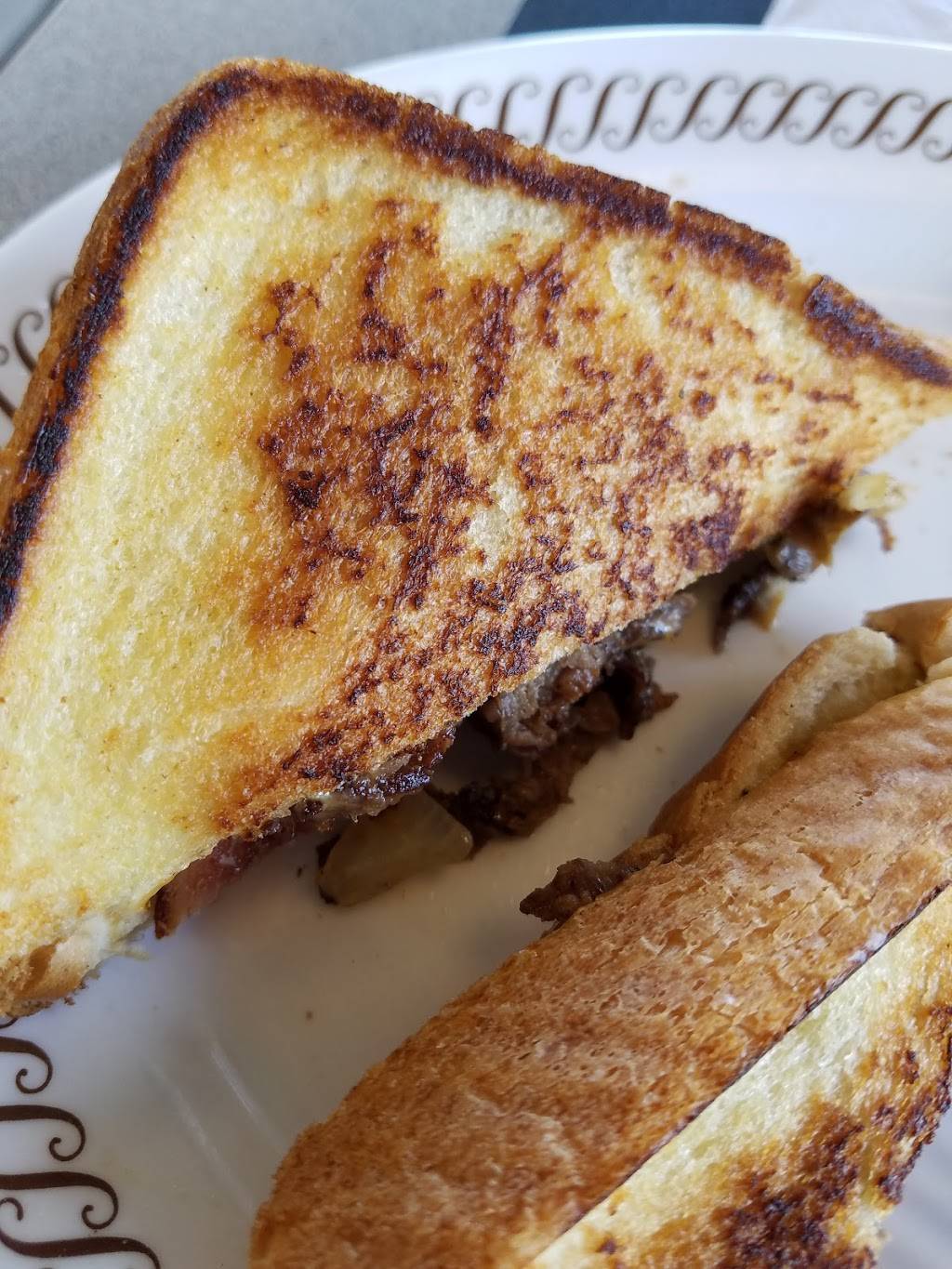 Waffle House | meal takeaway | 75 E Meighan Blvd, Gadsden, AL 35903, USA | 2565478736 OR +1 256-547-8736