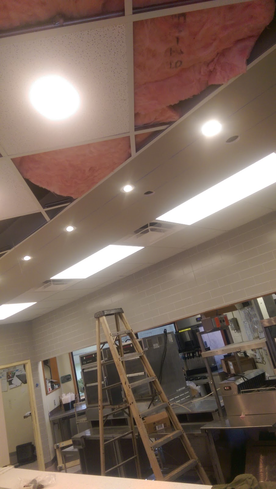 KFC | restaurant | 2915 Clay St, Vicksburg, MS 39183, USA | 6016383416 OR +1 601-638-3416