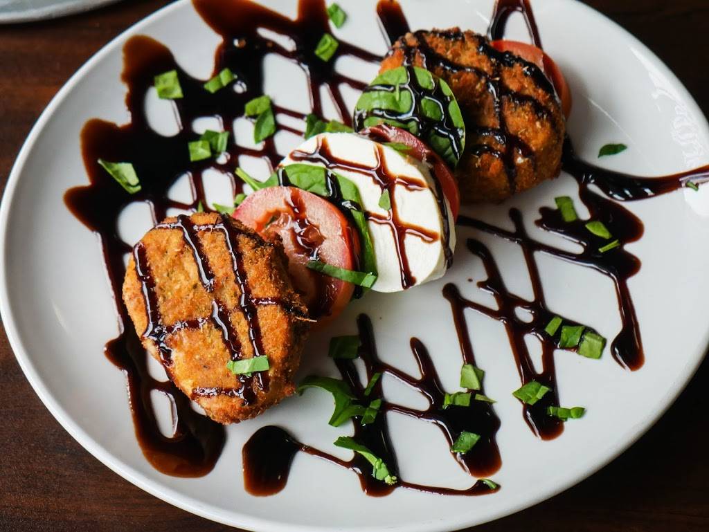 The Sliced Pint | restaurant | The East Bank Building, 1511 Washington Ave, St. Louis, MO 63103, USA | 3146968787 OR +1 314-696-8787