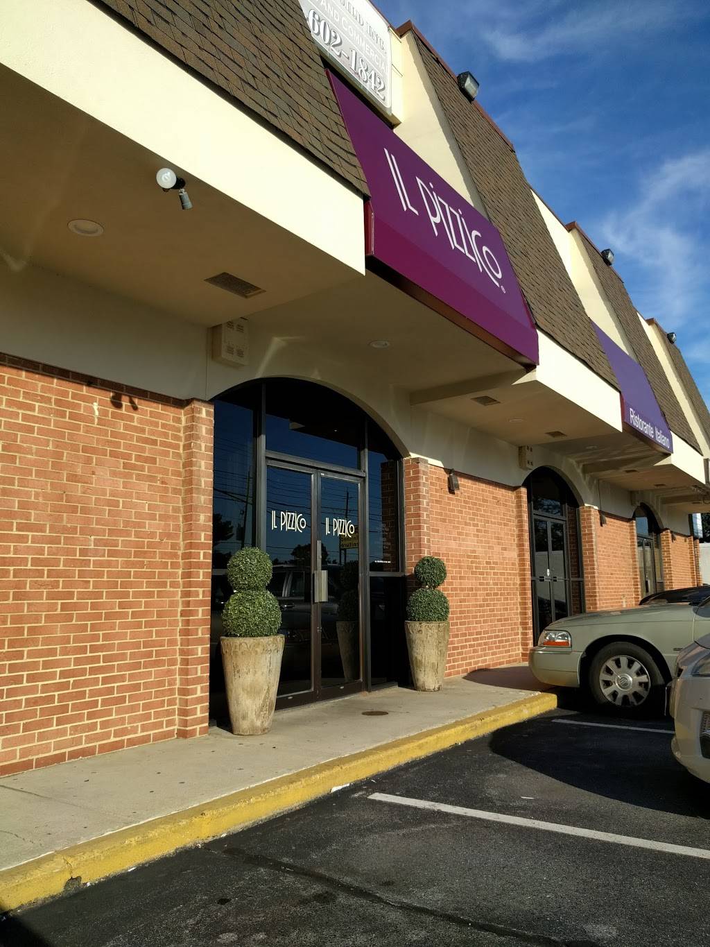 IL Pizzico | restaurant | 15209 Frederick Rd, Rockville, MD 20850, USA | 3013090610 OR +1 301-309-0610