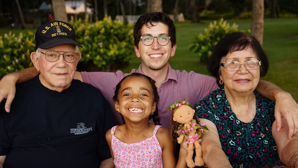 WontonTiva | restaurant | 90 Kent Ave, Brooklyn, NY 11206, USA | 3479154909 OR +1 347-915-4909