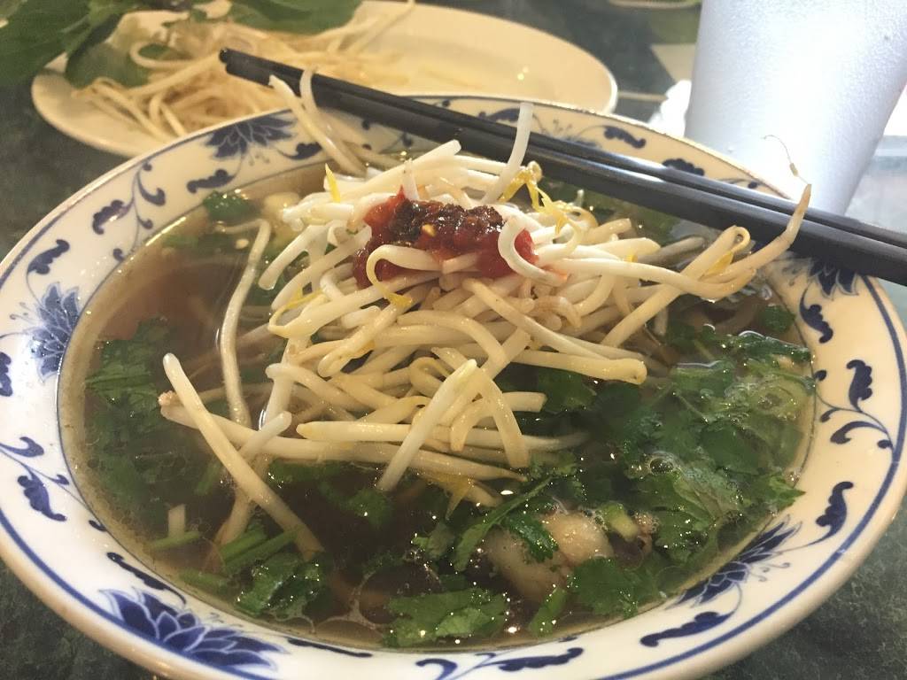 Pho Trans Family Restaurant | restaurant | 21919 66th Ave W D, Mountlake Terrace, WA 98043, USA | 4257744556 OR +1 425-774-4556